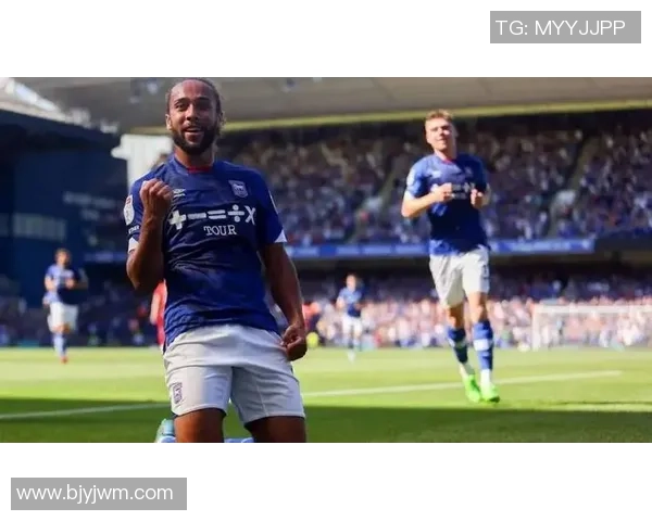 国外足球明星比赛精彩纷呈各大联赛与友谊赛汇聚全球顶尖球员的对决